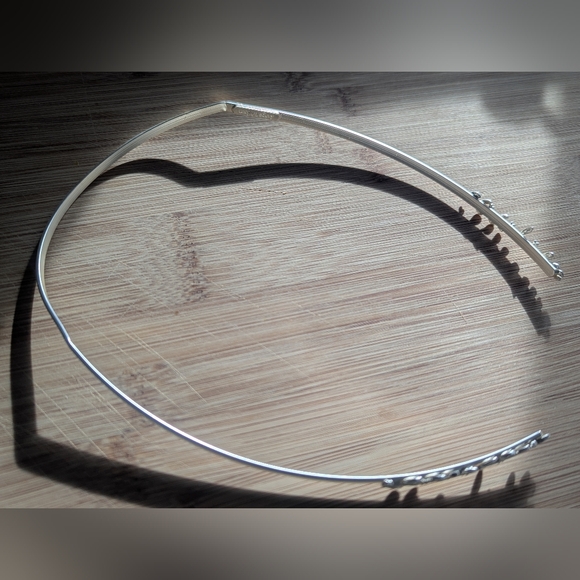 Avigail Adam Twig Branch Goddess Crown - Picture 3 of 7